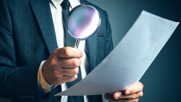 低溫試驗(yàn)箱如何維持恒定低溫條件？